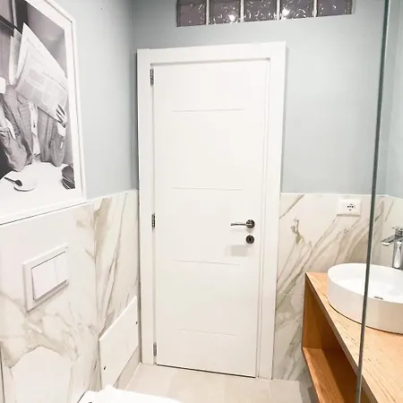 Apartman Ocean Breez- Ac In Every Room - 1 Min Walk From The Beach Golem