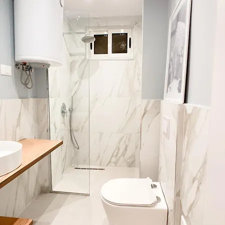 Apartman Ocean Breez- Ac In Every Room - 1 Min Walk From The Beach Golem