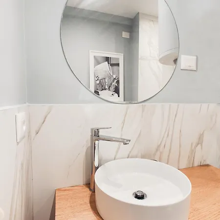 Ocean Breez- Ac In Every Room - 1 Min Walk From The Beach *