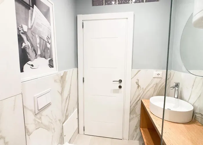 アパート Trn ゴーレム